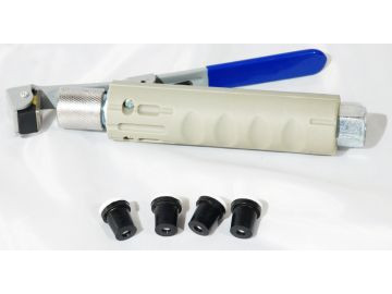 Пистолет пескоструйный с форсунками 4шт Ae&t T065